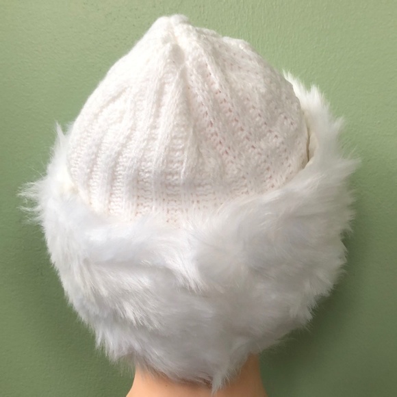 Knitted Warm Winter Faux Fur Trimmed White Beanie Hat One Size main image 9